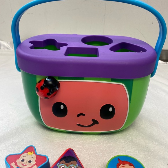 CoComelon Shape Sorter - Identify Shapes - Favorite Characters - Toys for Kids, - Picture 2 of 9